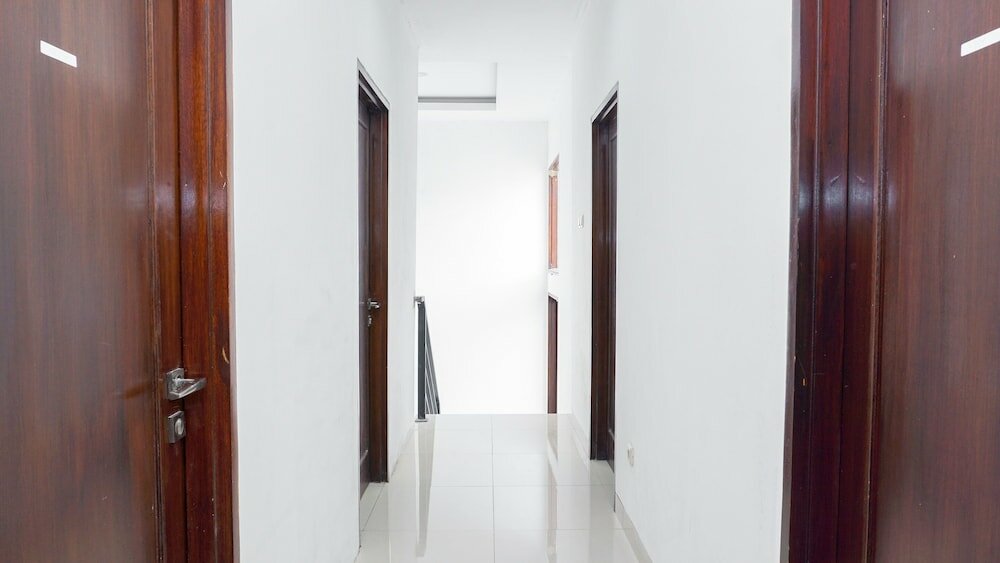 Фото Oyo 2609 Black Dots