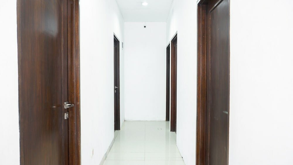 Фото Oyo 2609 Black Dots