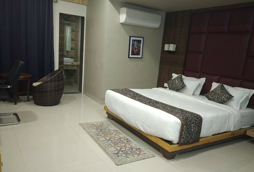 Фото Hotel Shiv Palace