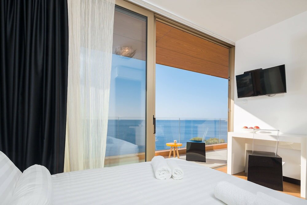 Фото Luxury Villa Sea Mermaid with pool