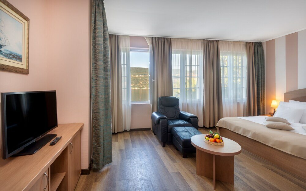 Фото Hunguest Hotel Sun Resort