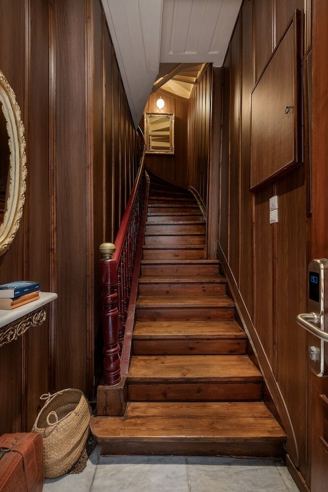 Фото Old Town Suites