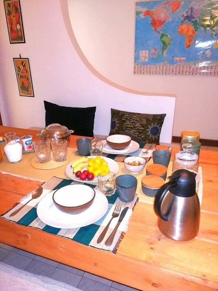 Фото Utamaduni House