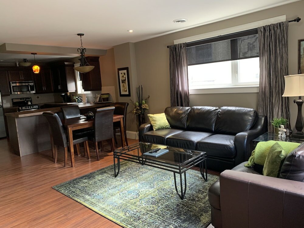 Фото Legacy Suites
