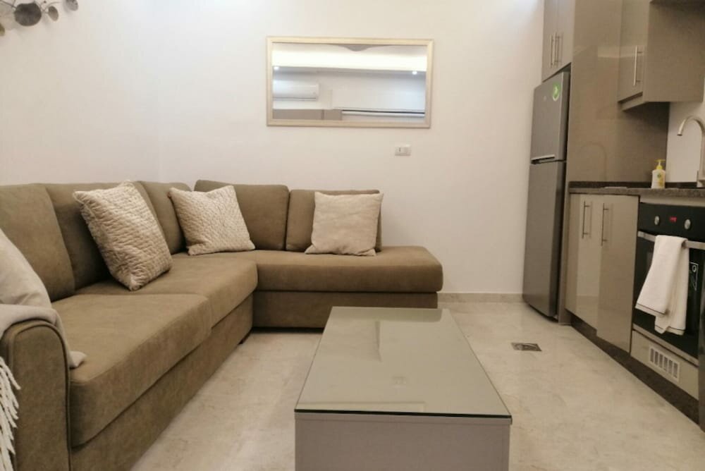 Hotel Amazing one Bedroom Apartment in Amman, Amman, photo