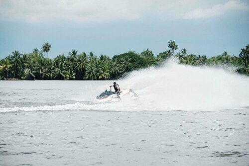 Гостиница Avani Kalutara Resort в Калутаре