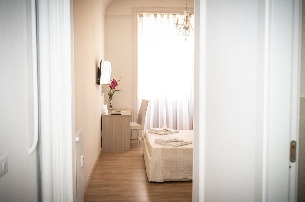 Фото El Dorado Vatican