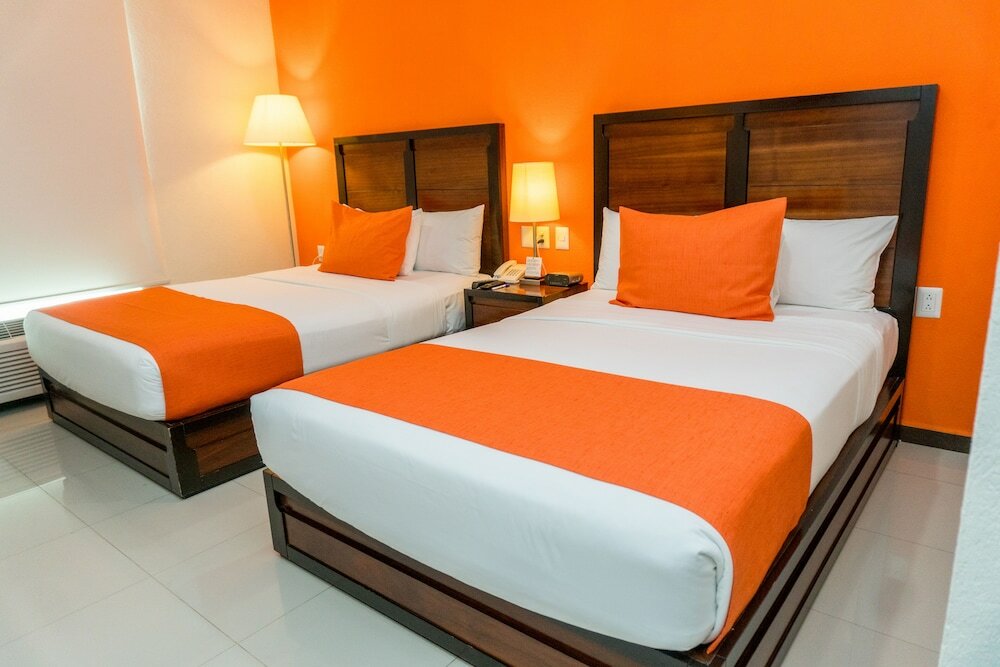 Фото Comfort Inn Cancun Aeropuerto