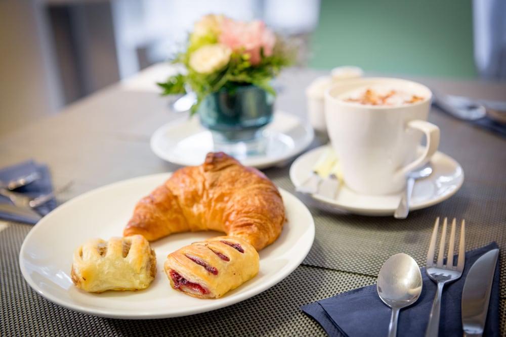 Фото Escala Hotel & Suites