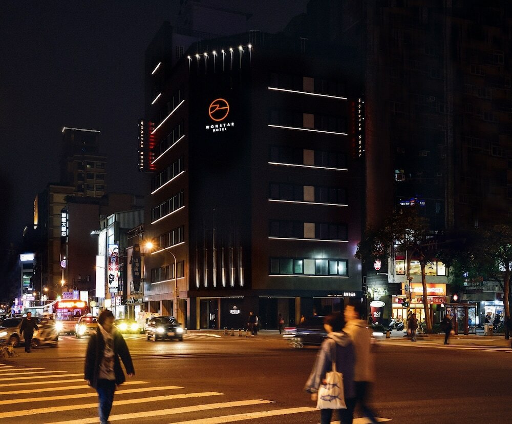 Фото Wonstar Hotel Zhong Hua