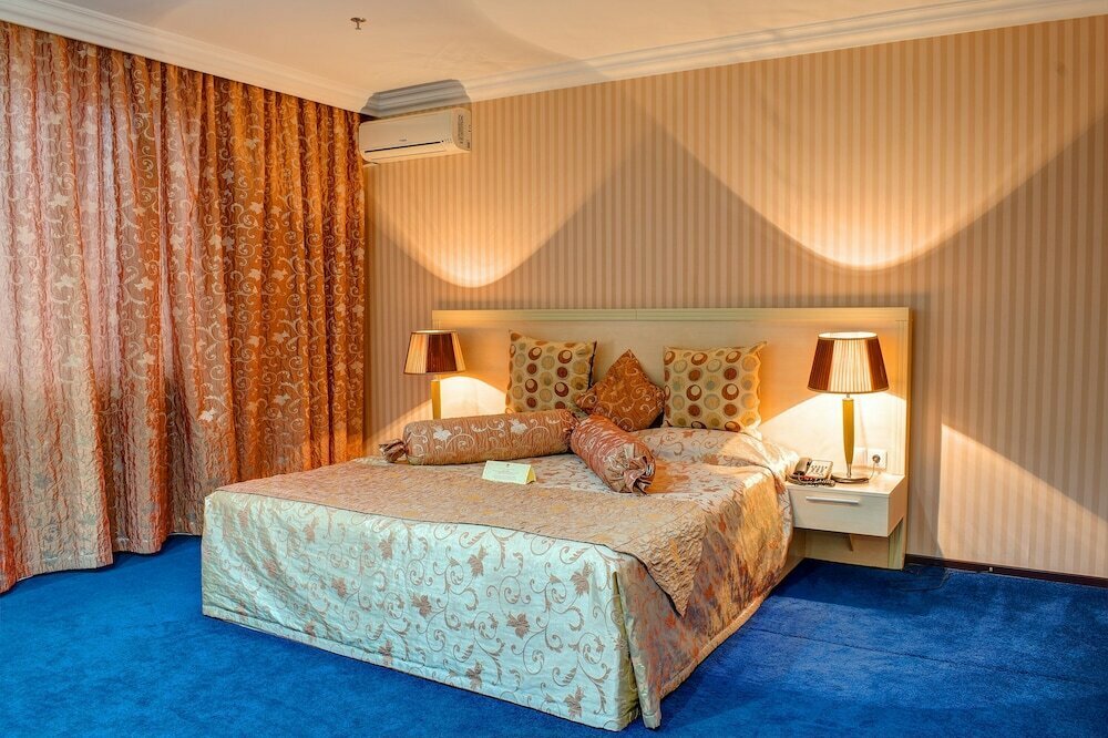 Қонақ үй King Hotel Astana, Астана, фото