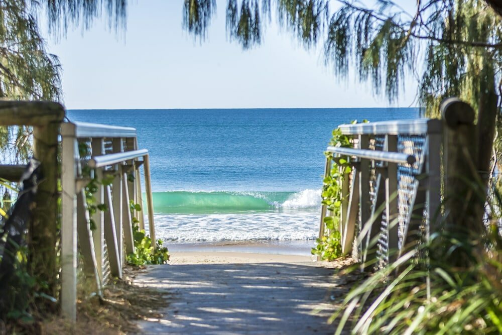 Фото 84 The Spit Holiday Apartments