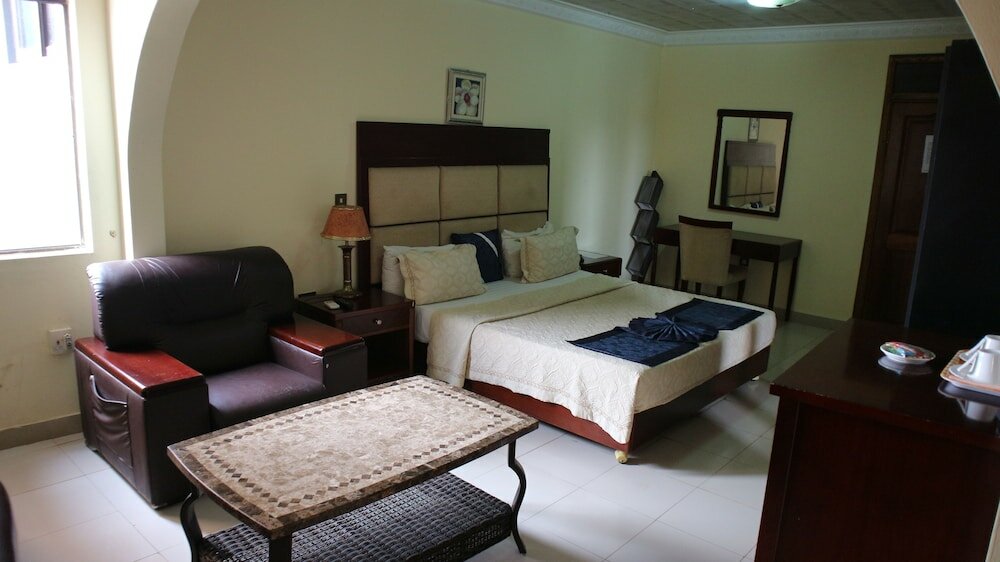 Фото Krisview Hotel