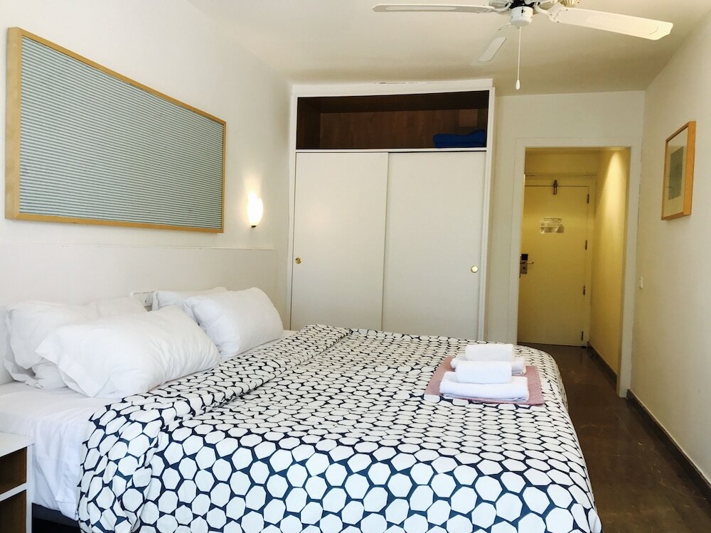 Фото Hotel La Caleta de Tamariu