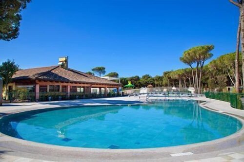 Гостиница Camping Village Cavallino в Каваллино-Трепорти