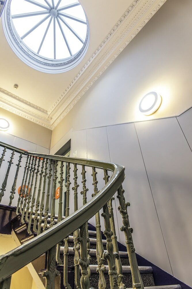 Фото easyHotel Edinburgh