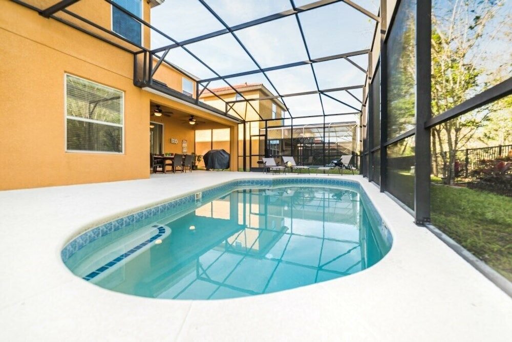 Фото 241 Las Fuentes Drive 6 Bedroom Home