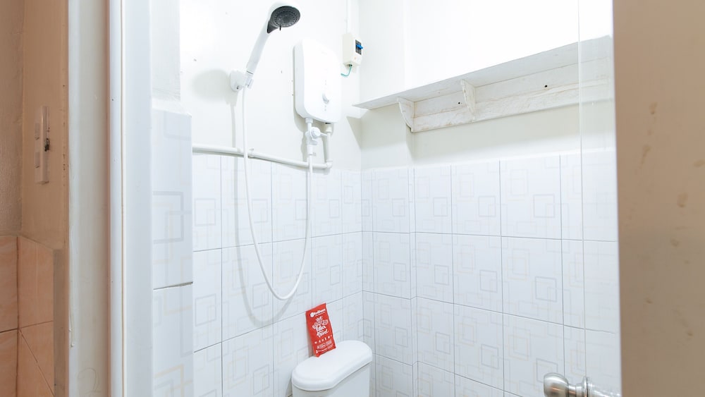 Фото RedDoorz @ Chipeco Avenue Calamba