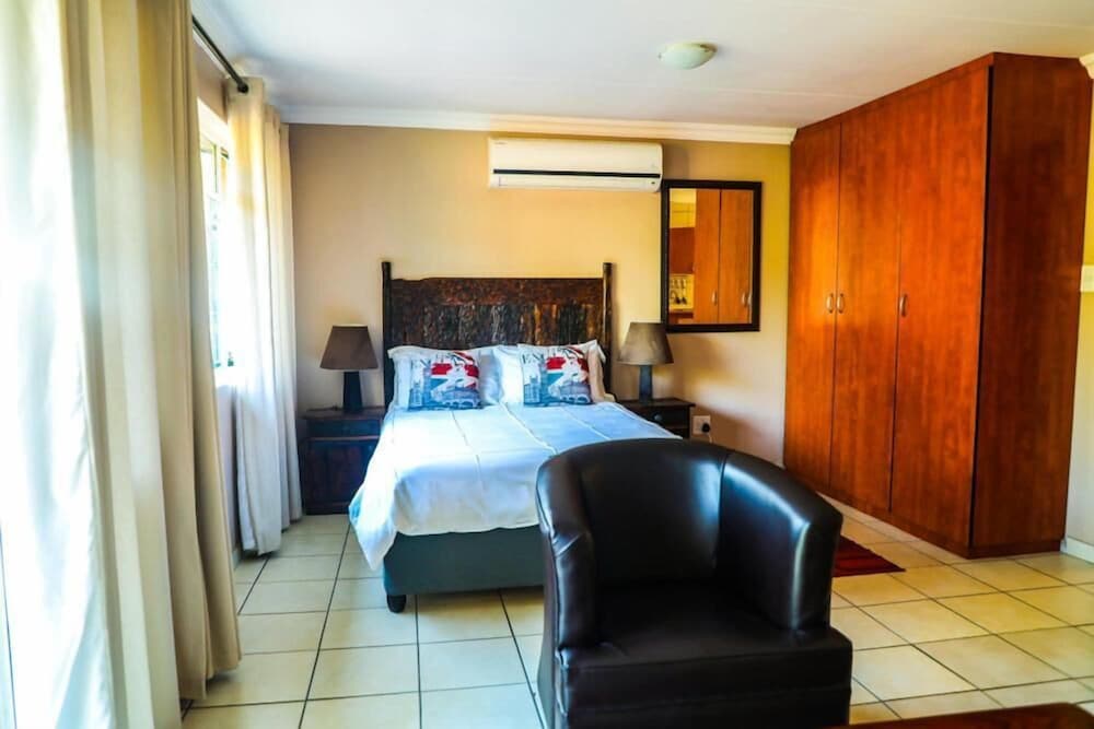 Фото The Exclusive Guest House