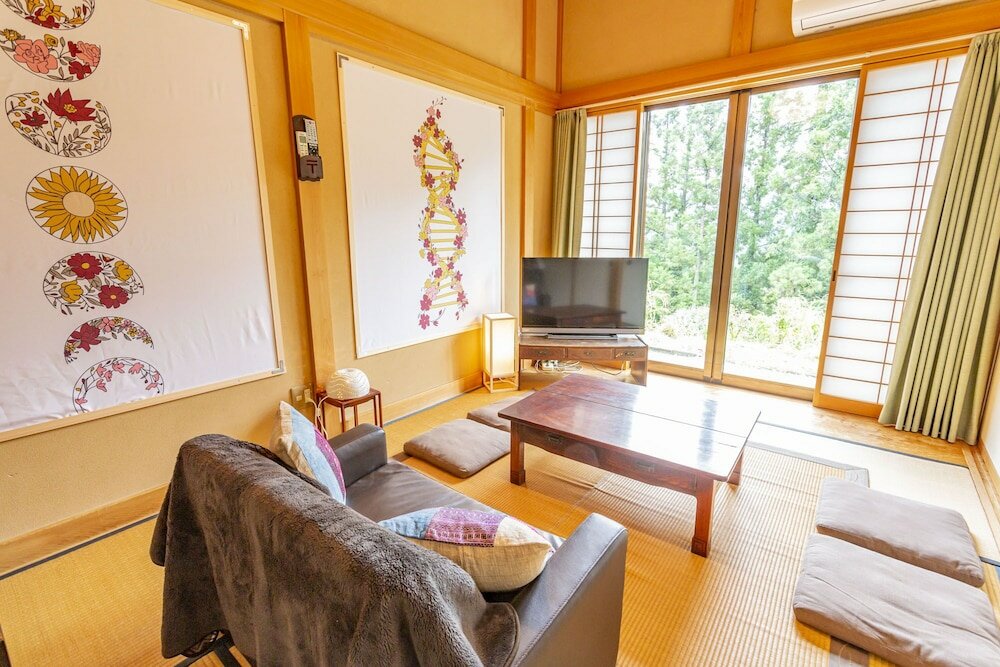 Фото Kanata Mountain Lodge