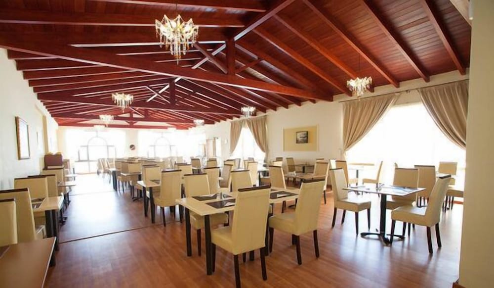 Фото Agelia Beach Hotel