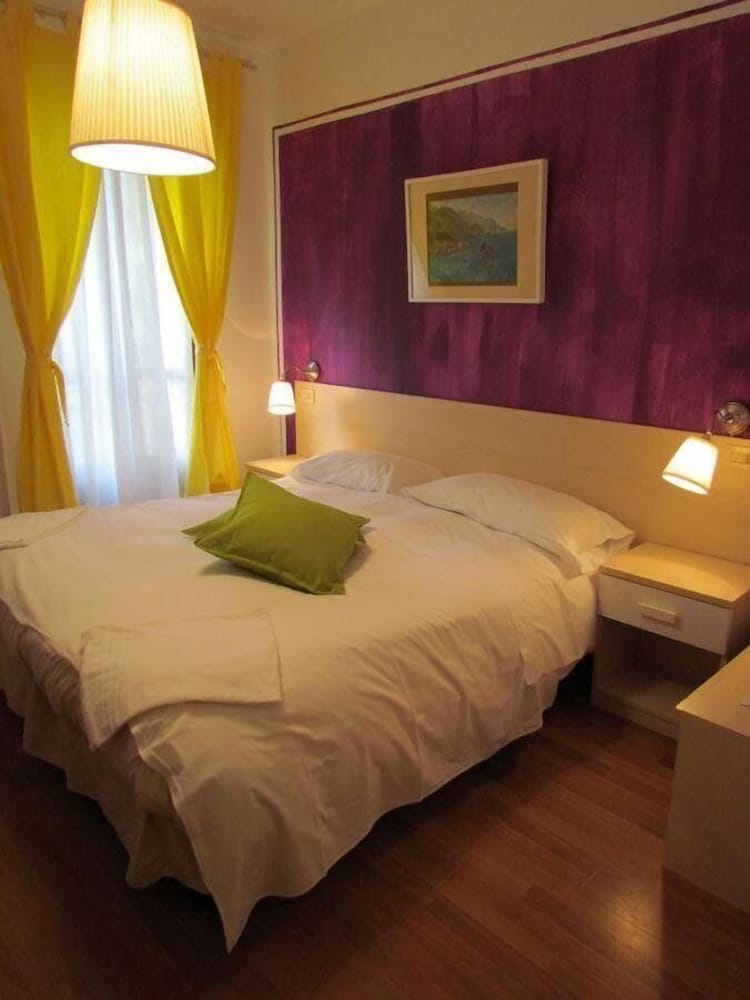 Фото Hotel Monterosso Alto