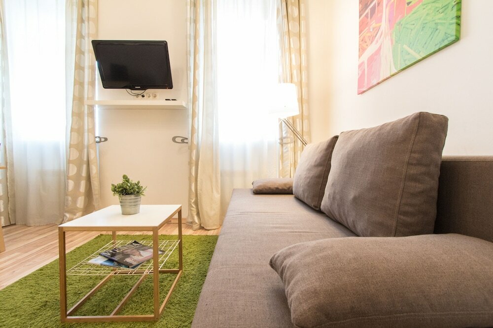 Фото Apartment Enenkelstrasse