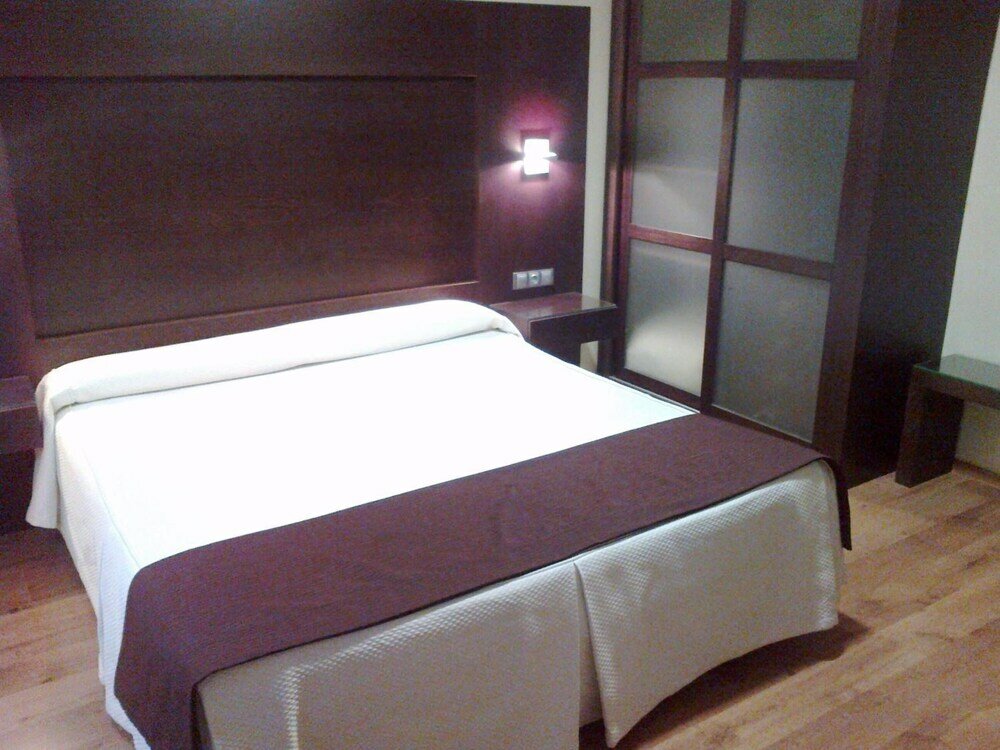 Фото Hotel Anabel Baza