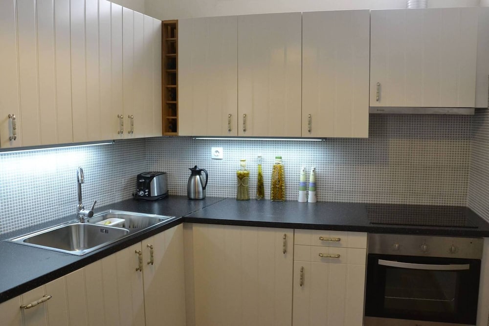 Фото Mythos Residence