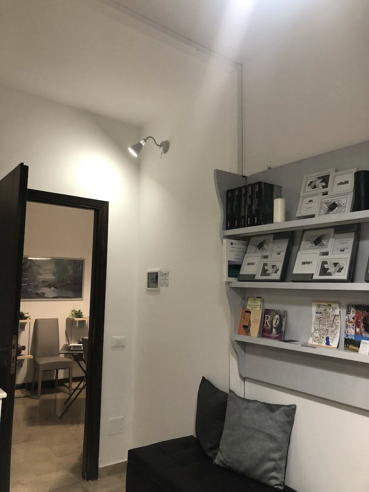 Фото Charme 93 Principe di Belmonte