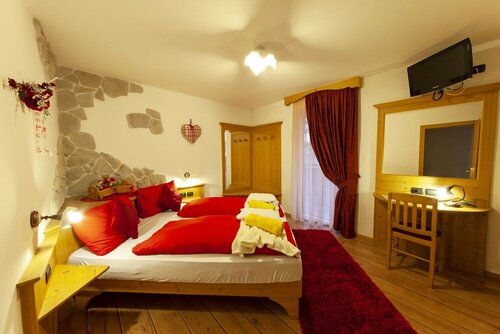 Гостиница Hotel Tirol Natural Idyll