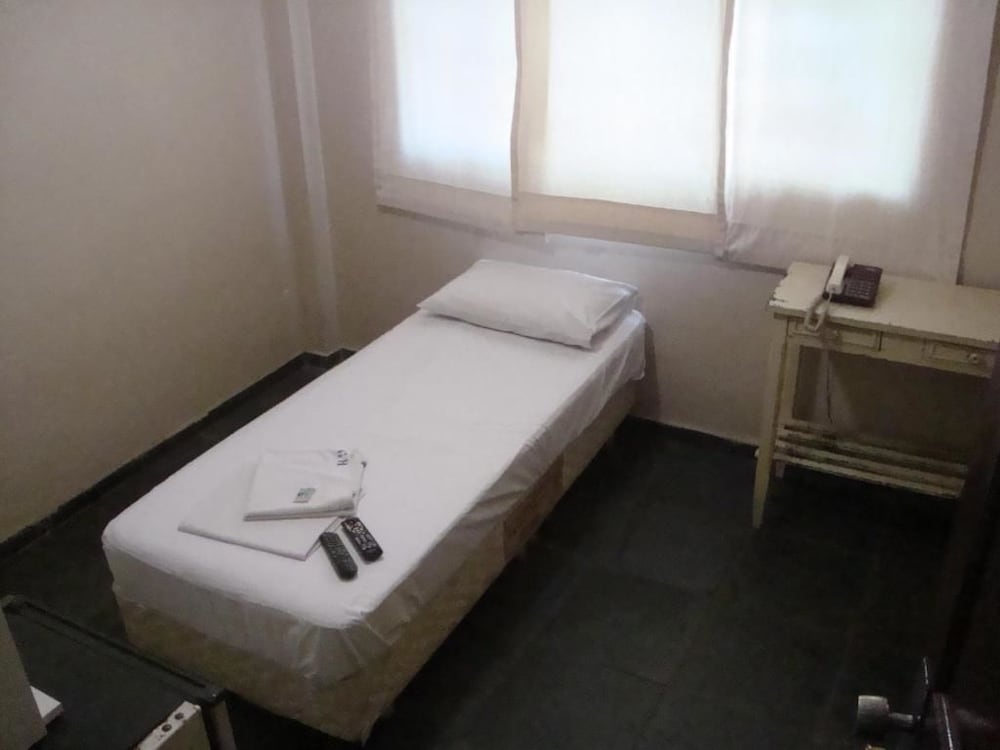 Фото Goias Hotel