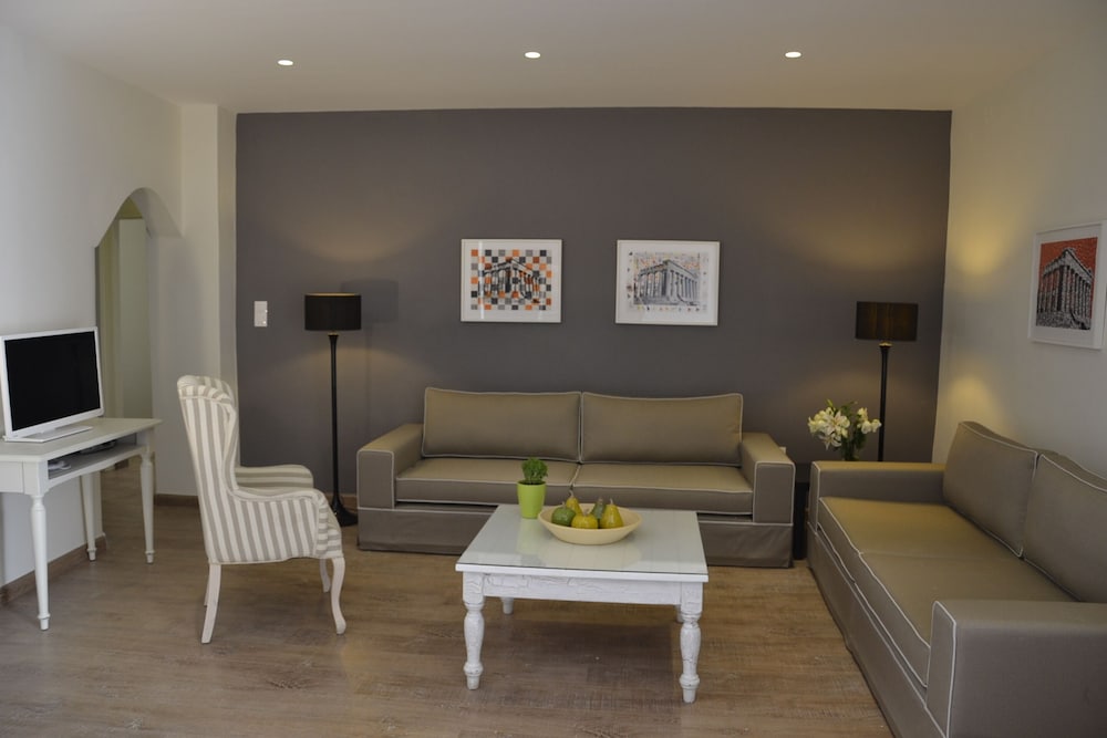 Фото Mythos Residence