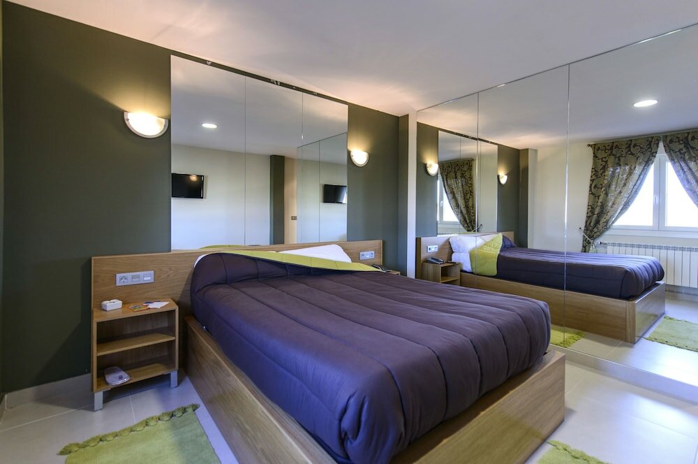 Фото Motel Cancún Avilés