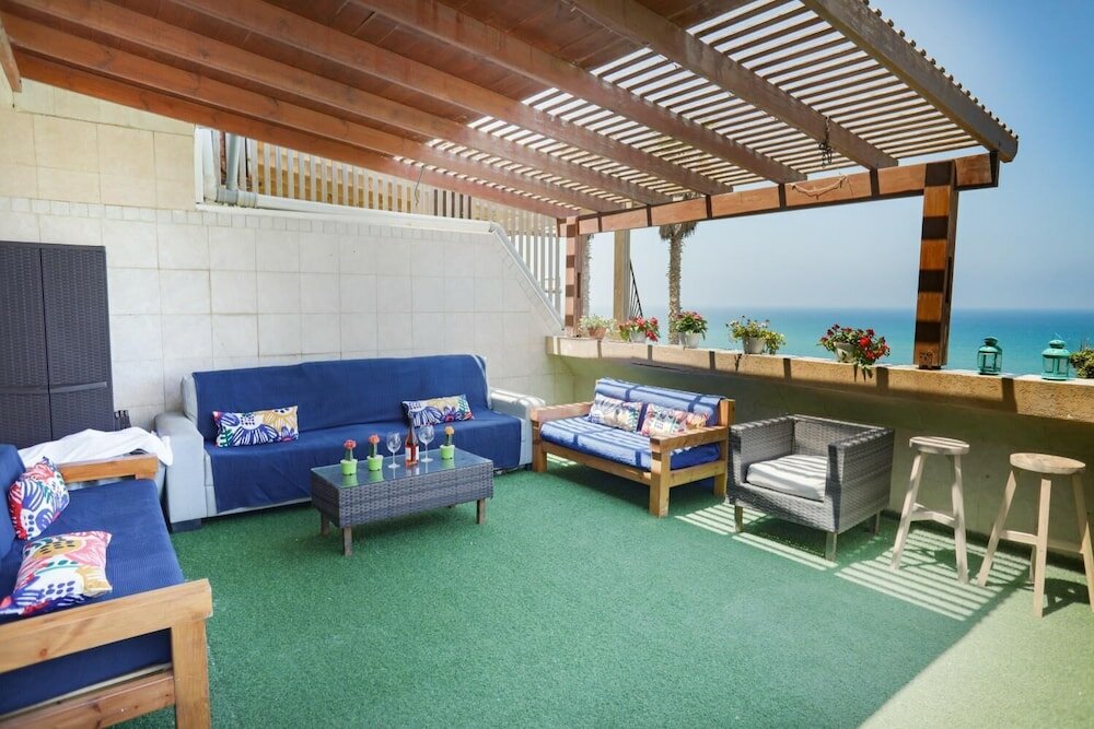 Фото The sunset suit