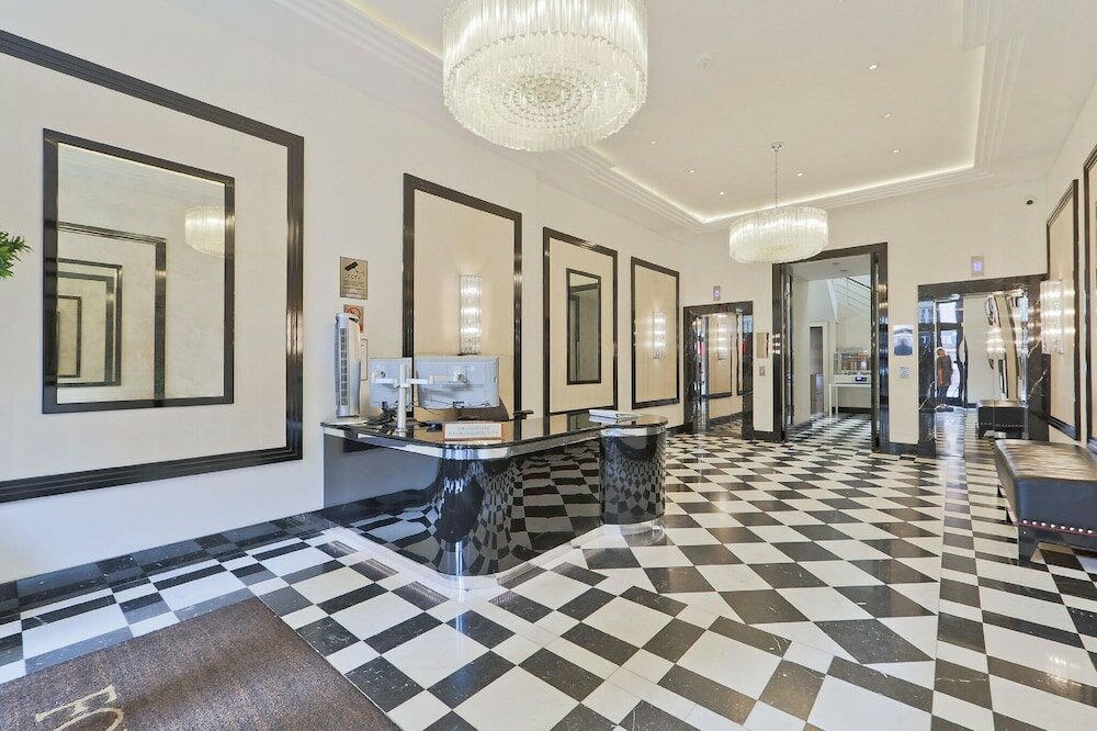 Фото Cosy Central Apartments - Oxford Street