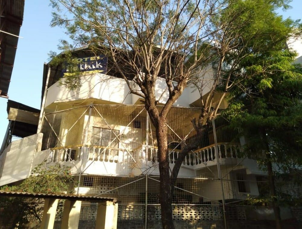 Фото Hotel Pathik