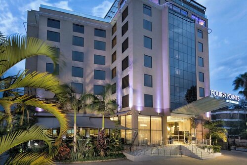 Гостиница Four Points by Sheraton Nairobi Hurlingham в Найроби