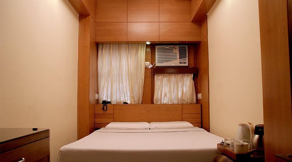 Фото Hotel Pan Asia International