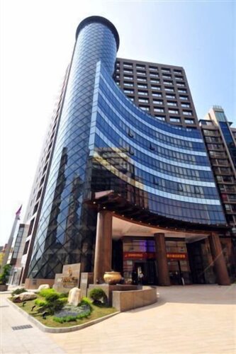 Внешний вид отеля Monarch Skyline Hotel в Таоюани, фото 1