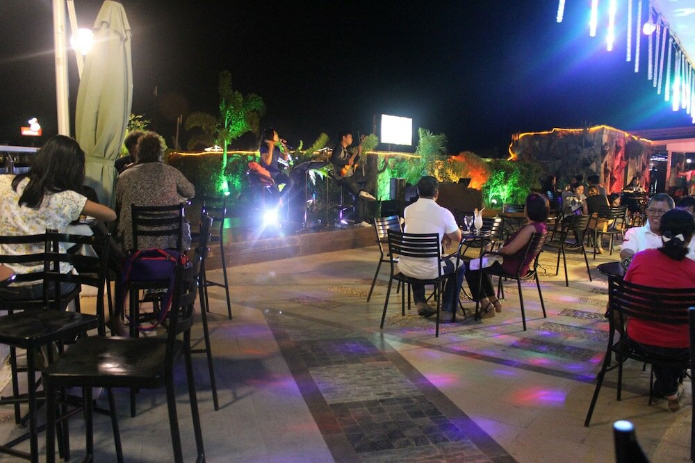 Фото Sunlight Guest Hotel