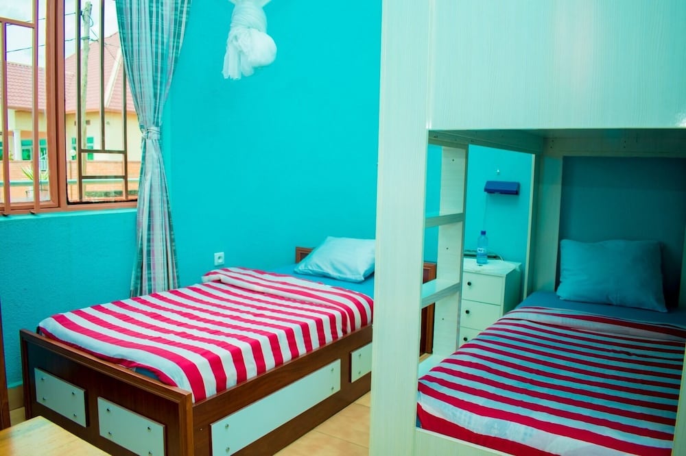 Фото Transit House Airport