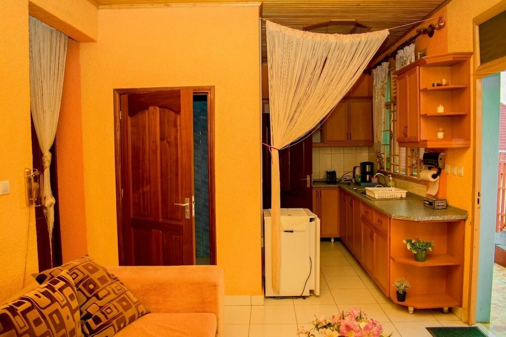 Фото Transit House Airport