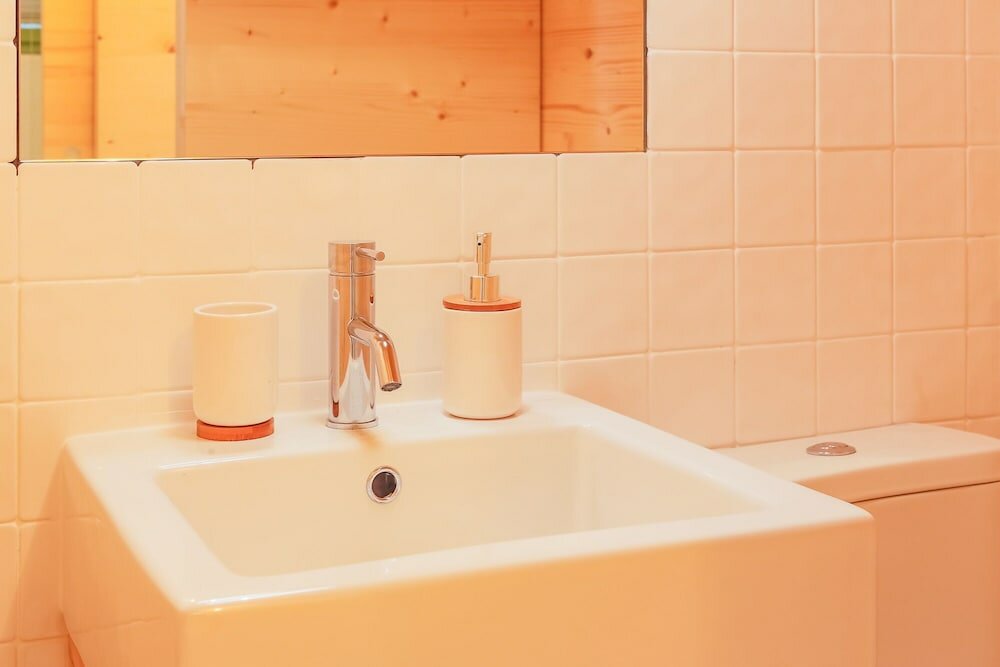 Фото Mac003 · Macario Wood Apartment Netflix