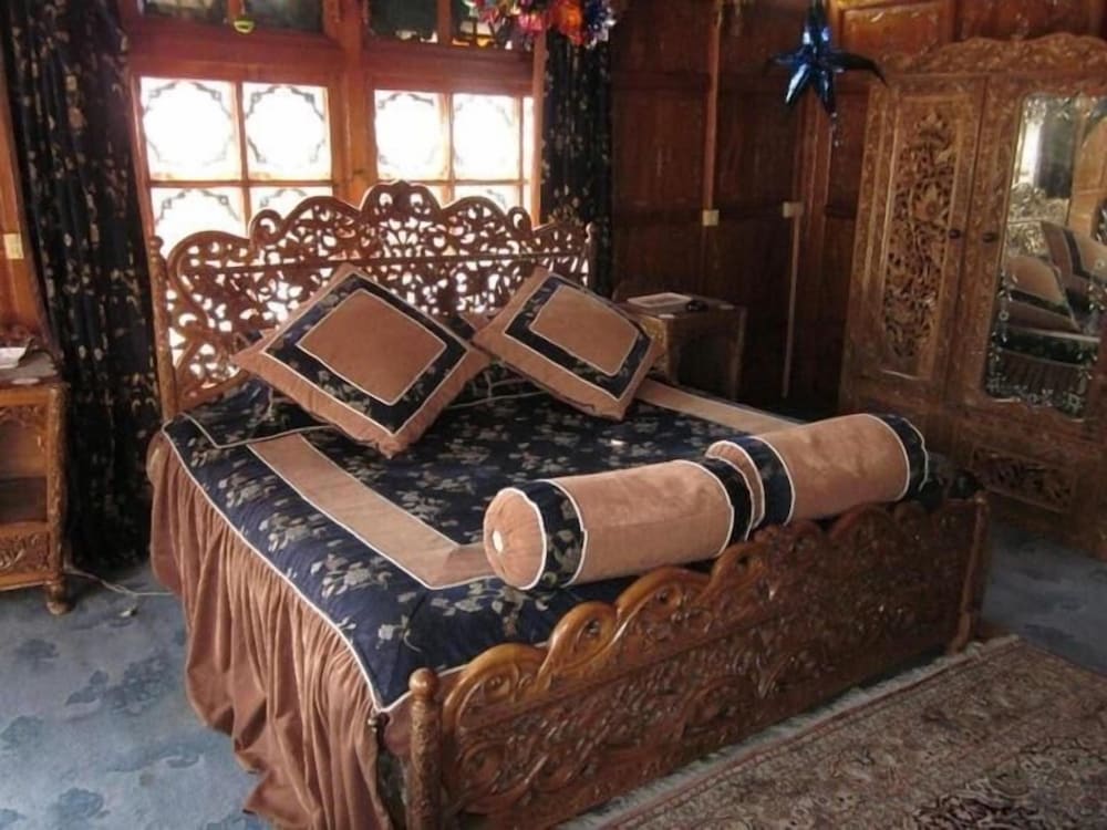 Фото Meena Group houseboats