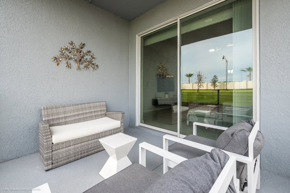 Фото Beautiful 3 Bdrm 2 Bath Condo