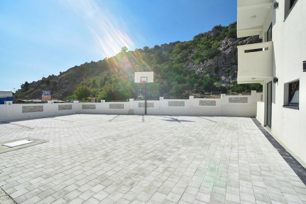 Фото Apartments Jadranski Biser