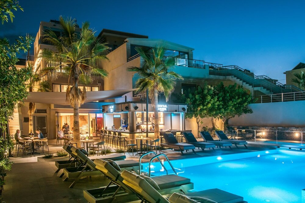 Фото отеля 1