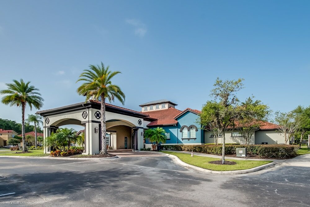 Фото 8 Bdrm 5 Bath Bella Vida Resort