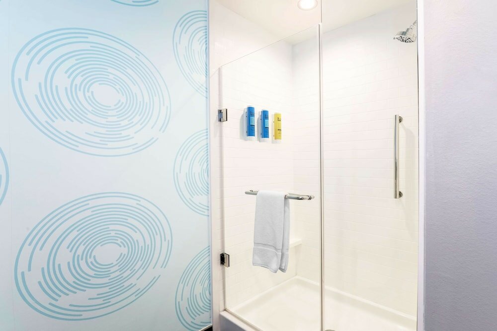 Фото Tru by Hilton Dallas Downtown Market Center